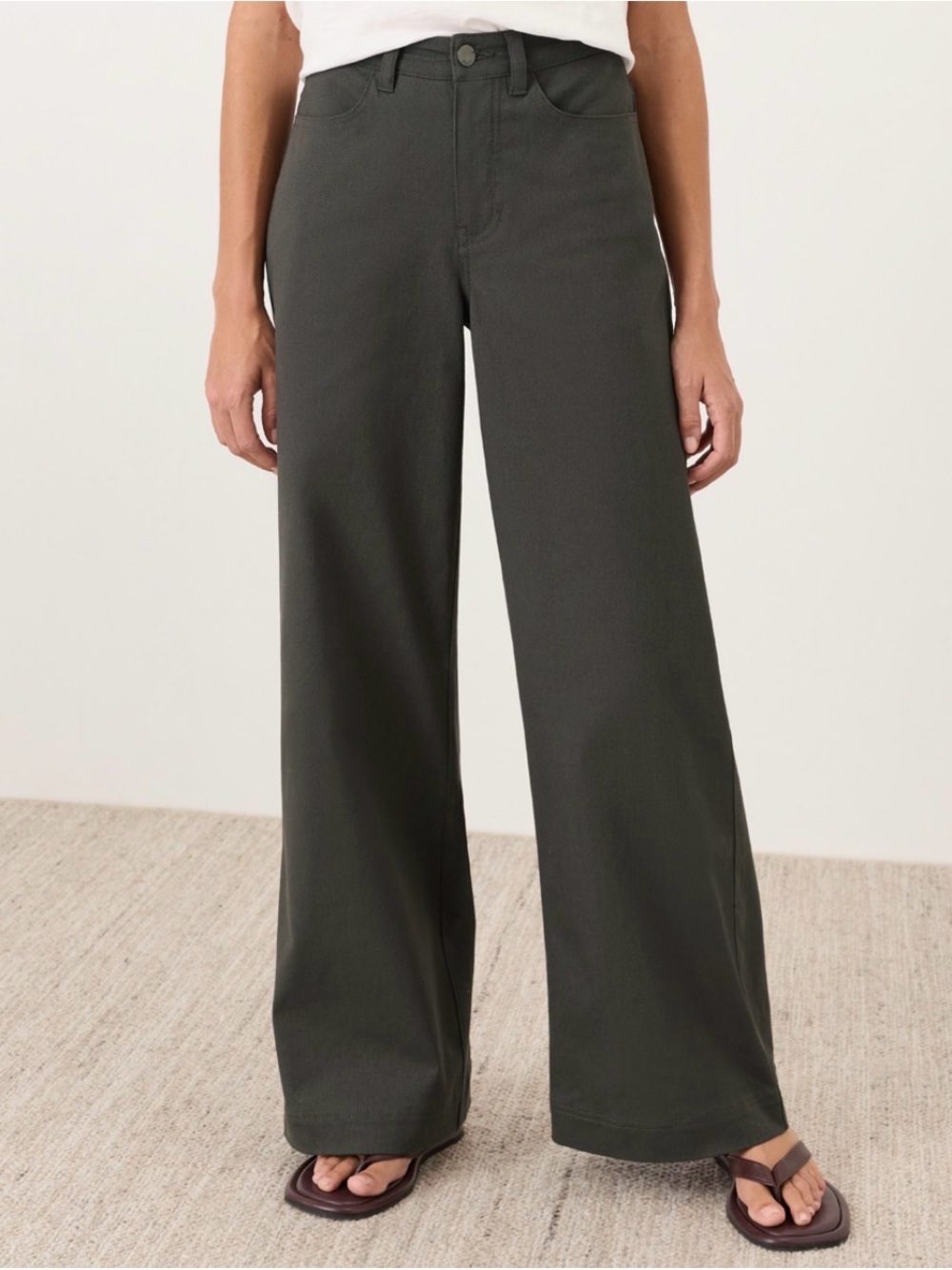 Pact Wide-Leg High-Rise Pants in Oak